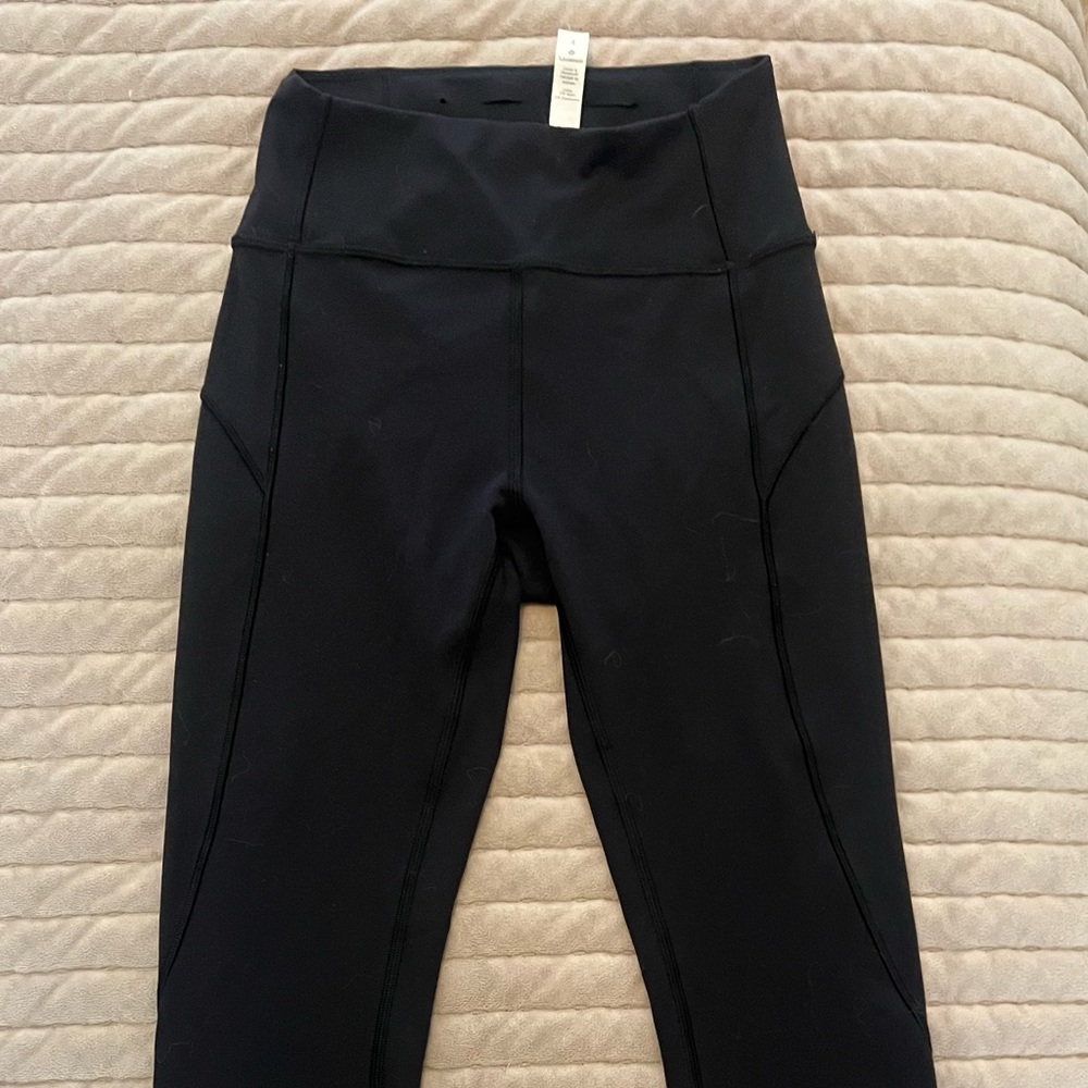 Lululemon Movement Tights 25”